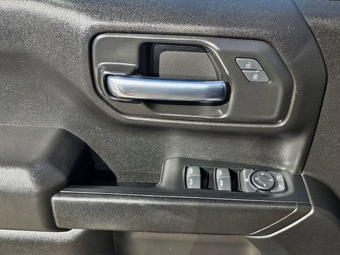 Used 2024 Chevrolet Silverado 1500 Custom image 26