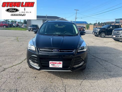 Used 2014 Ford Escape Titanium w/ Equipment Group 401A AWD/4WD image 3
