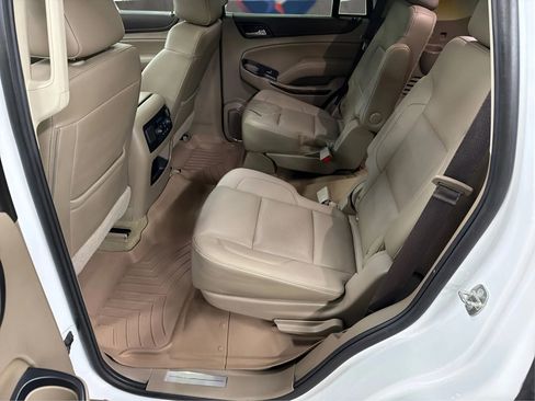 Used 2018 GMC Yukon SLT w/ Premium Edition RWD image 31