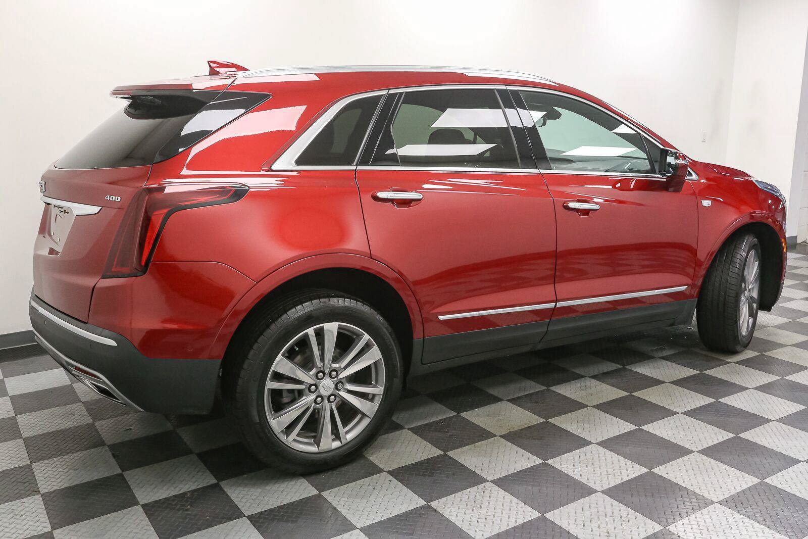 Used 2021 Cadillac XT5 Premium Luxury AWD/4WD image 8