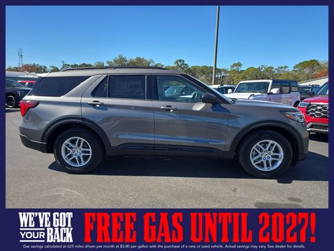 New 2026 Ford Explorer Active w/ Active Comfort Package RWD image 3