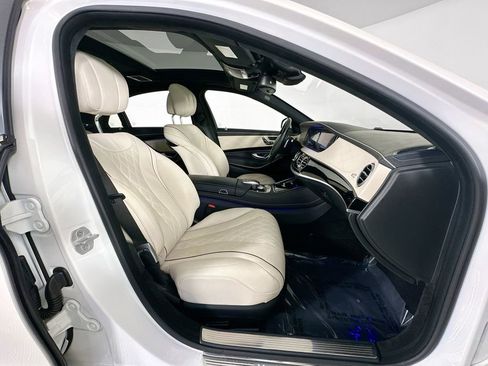Used 2015 Mercedes-Benz S 550 Sedan image 29