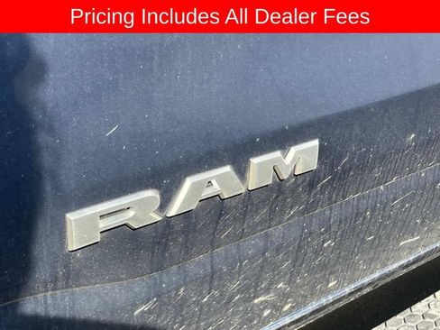 Used 2019 RAM 1500 Laramie AWD/4WD image 5