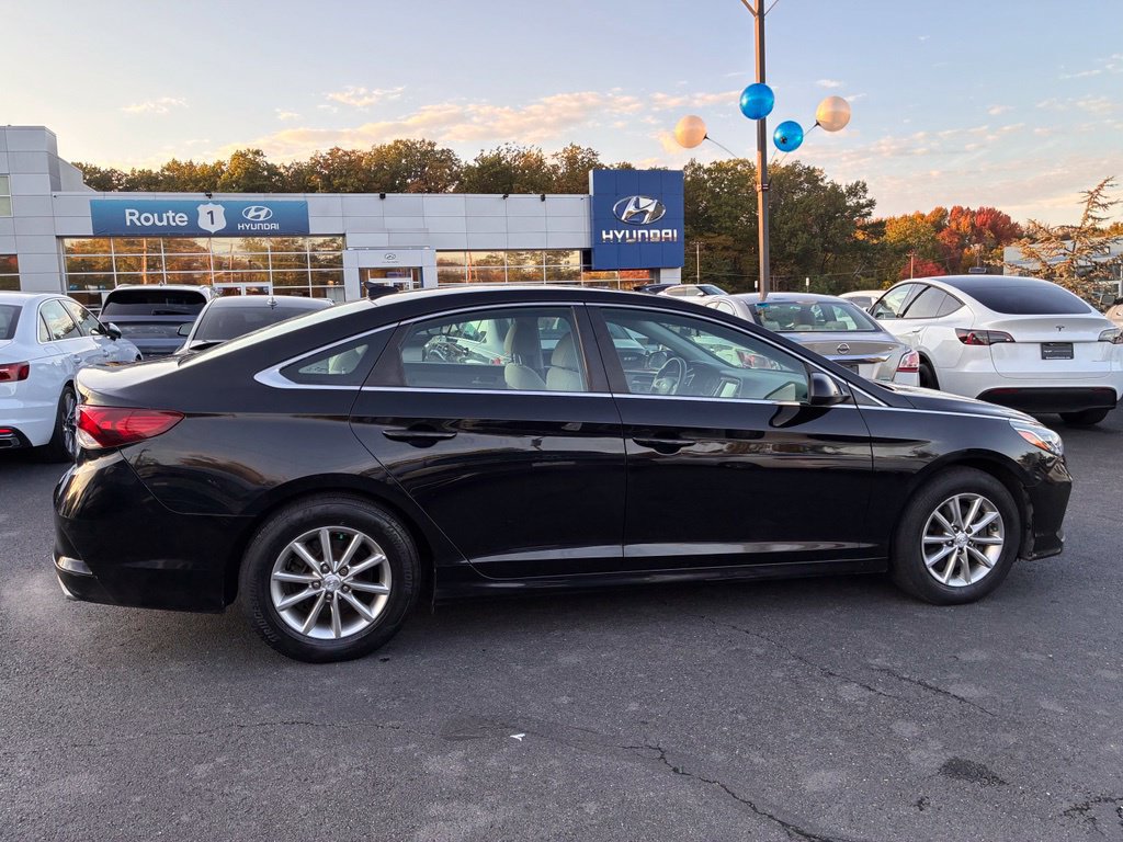 Used 2018 Hyundai Sonata SE FWD image 8