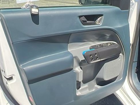 New 2025 Ford Maverick Lobo image 14