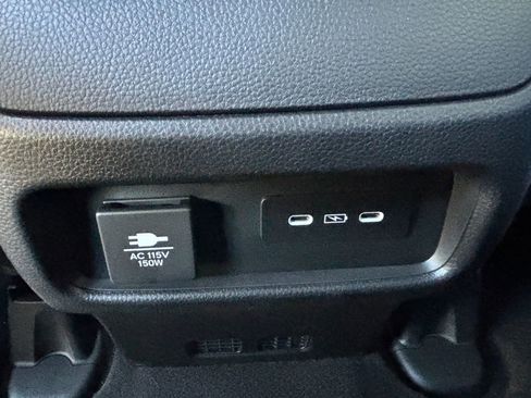 Used 2025 Honda Passport TrailSport image 19