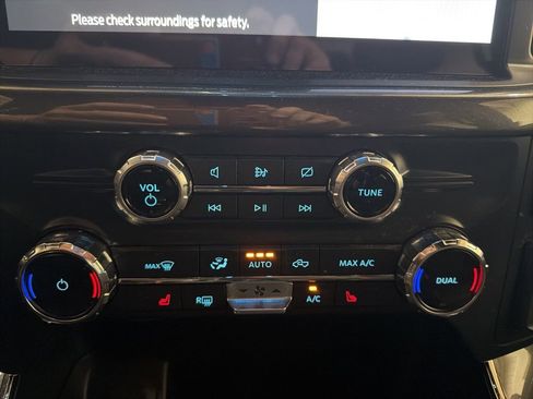 Certified 2022 Ford F150 XLT w/ Equipment Group 302A High image 30