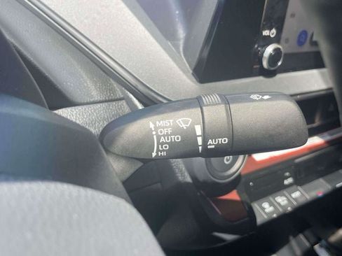 Certified 2025 Toyota Prius Plug-In Hybrid FWD image 25