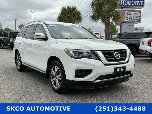 Used 2018 Nissan Pathfinder S image 7