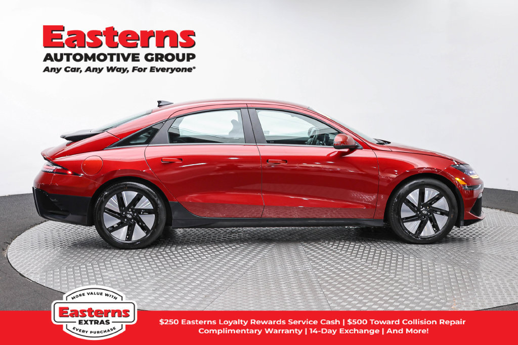 Used 2024 Hyundai Ioniq 6 SE AWD/4WD image 5