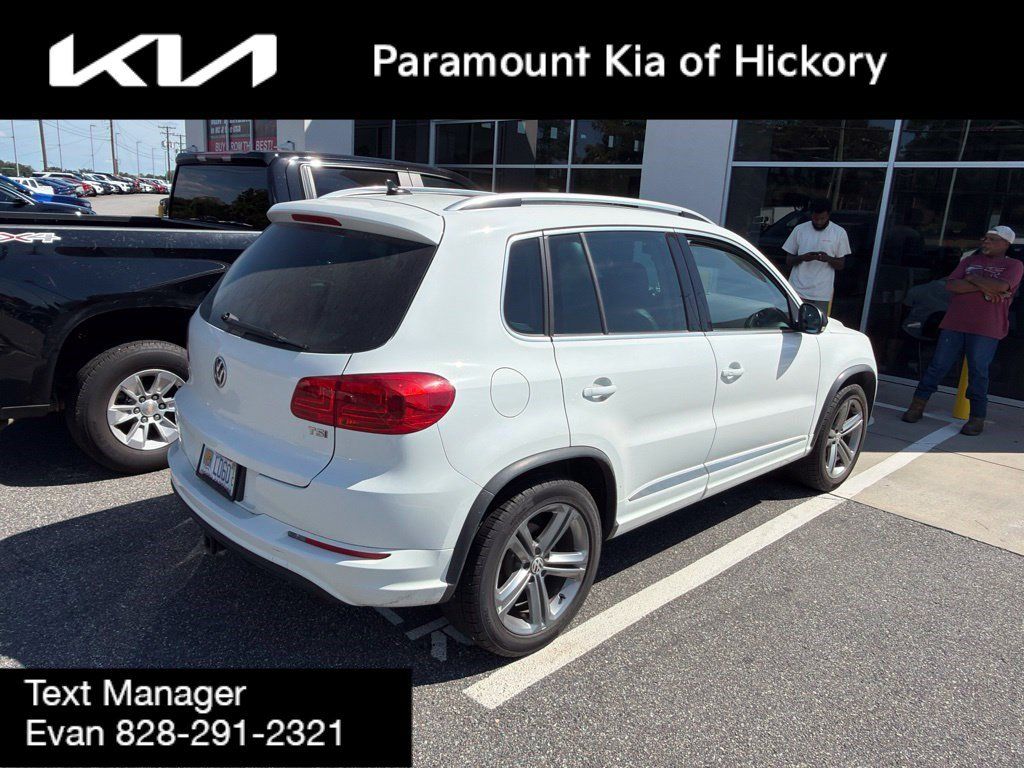 Used 2017 Volkswagen Tiguan Sport FWD image 10