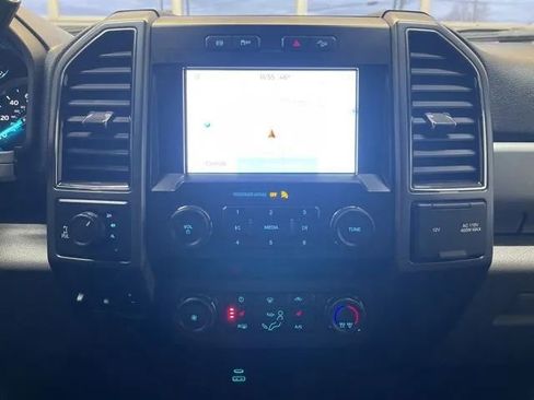 Used 2022 Ford F250 XLT w/ XLT Premium Package image 19