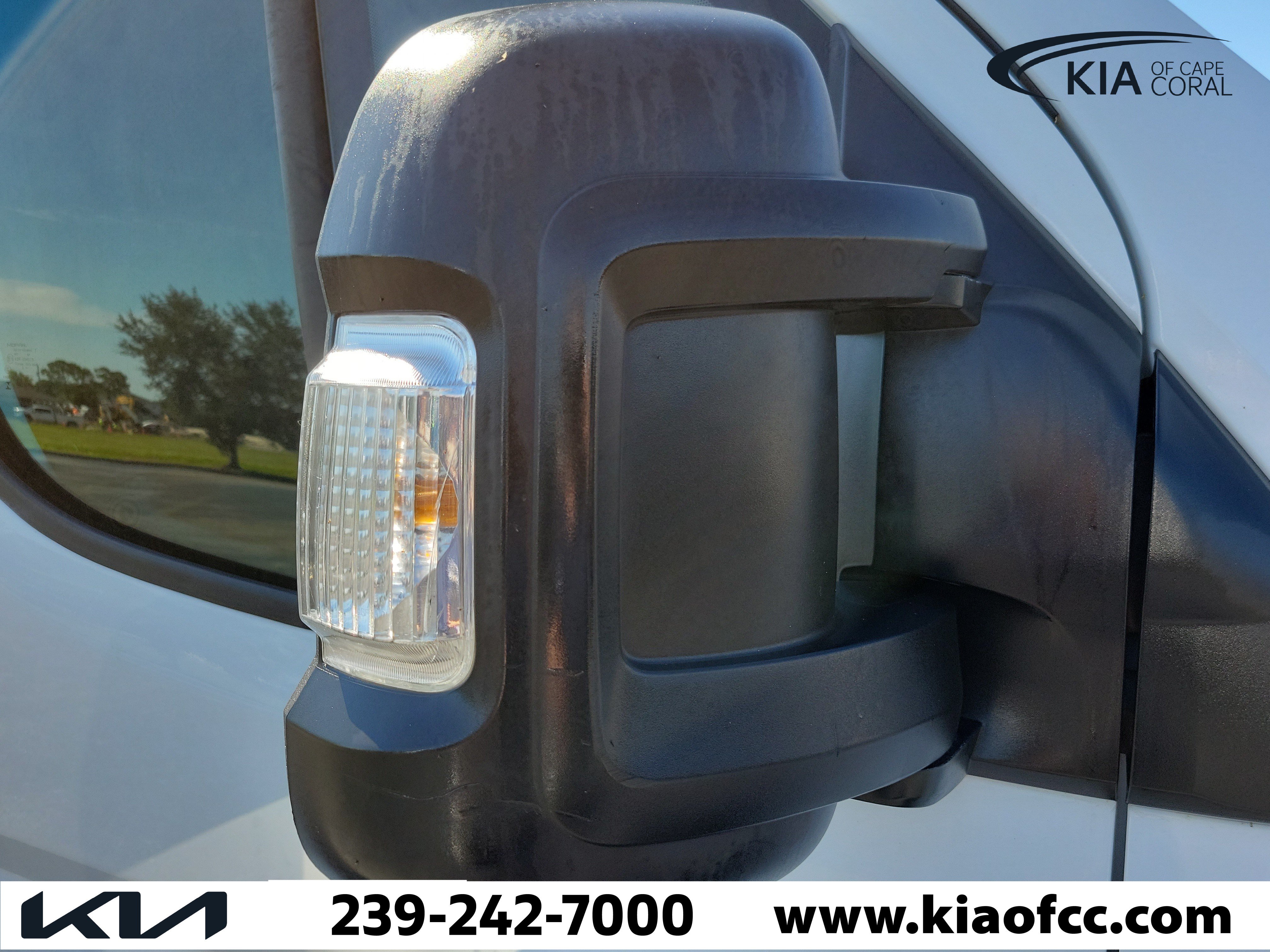 Used 2023 RAM ProMaster 2500 FWD image 10