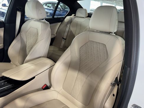 Used 2023 BMW 540i w/ Convenience Package RWD image 33