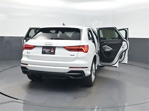 Used 2021 Audi Q3 2.0T Premium w/ Convenience Package image 40