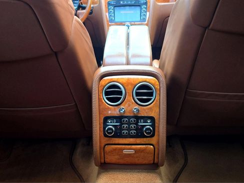 Used 2007 Bentley Flying Spur Flying Spur image 19