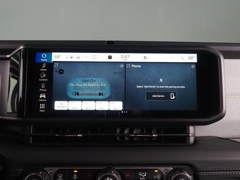 Used 2025 Jeep Wrangler 4xe Sahara w/ Safety Group AWD/4WD image 30