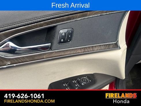 Used 2017 Lincoln MKX Select w/ Select Plus Package FWD image 18