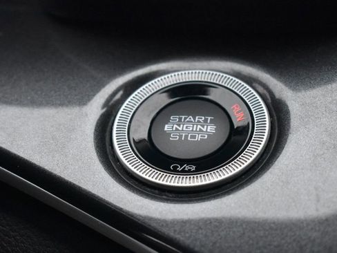 Used 2021 Jeep Grand Cherokee L Laredo image 32