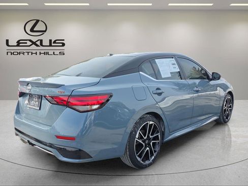 Used 2024 Nissan Sentra SR image 6