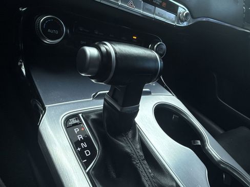 Used 2022 Kia Stinger GT1 image 26