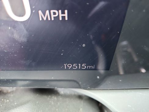 Used 2025 Buick Envista Preferred w/ Convenience II Package image 30