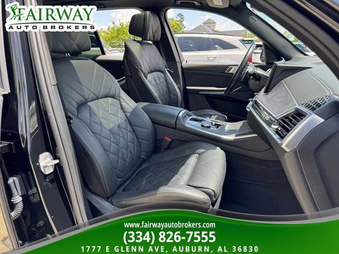 Used 2024 BMW X5 sDrive40i RWD image 12