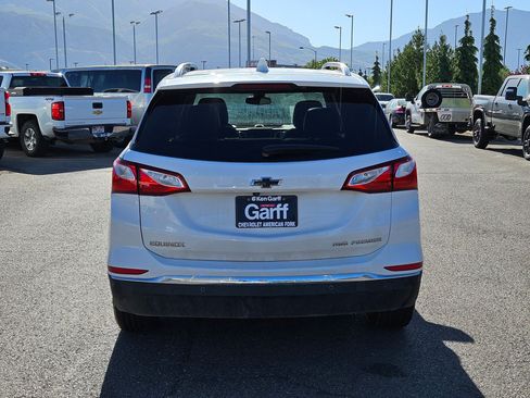 Used 2021 Chevrolet Equinox Premier AWD/4WD image 4