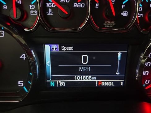 Used 2019 Chevrolet Silverado 2500 LT AWD/4WD image 6