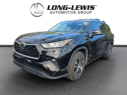 Used 2020 Toyota Highlander XLE
