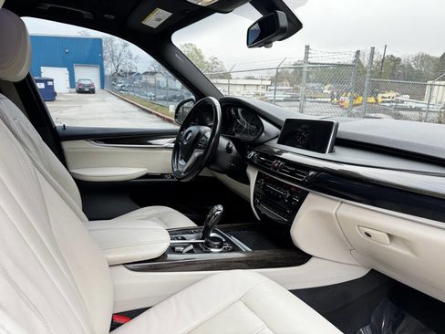 Used 2017 BMW X5 xDrive35i image 16