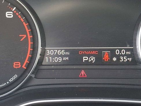 Used 2023 Audi A4 2.0T Premium w/ Convenience Package image 13