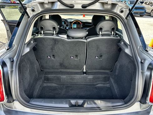 Used 2024 MINI Cooper S image 19