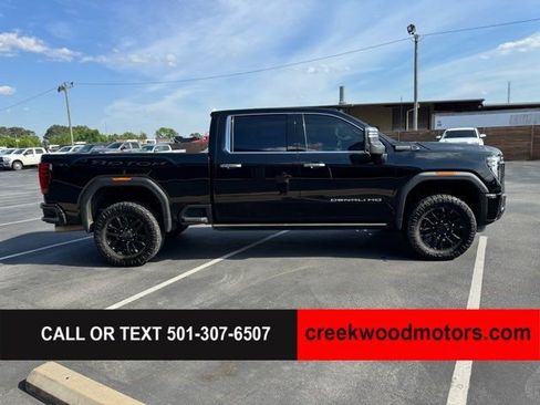 Used 2024 GMC Sierra 2500 Denali Ultimate AWD/4WD image 7