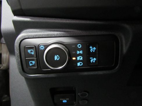 New 2025 Ford Bronco Outer Banks AWD/4WD image 21