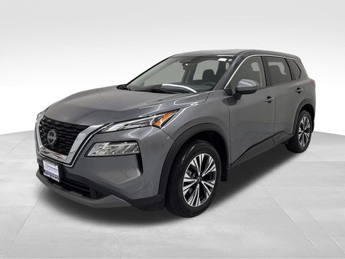 Used 2023 Nissan Rogue SV AWD/4WD image 2