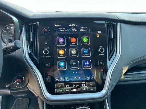 Used 2025 Subaru Outback Onyx Edition image 17