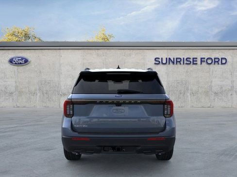 New 2026 Ford Explorer Active image 5
