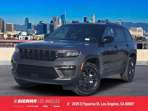 New 2025 Jeep Grand Cherokee Limited image 1