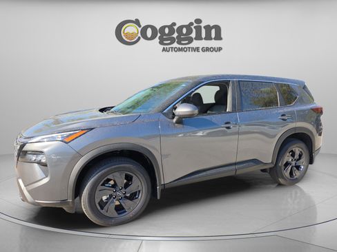 New 2026 Nissan Rogue SV FWD image 1