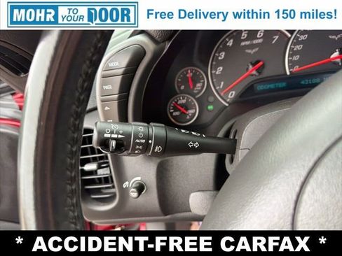 Used 2006 Chevrolet Corvette Base w/ Preferred Equipment Group image 18