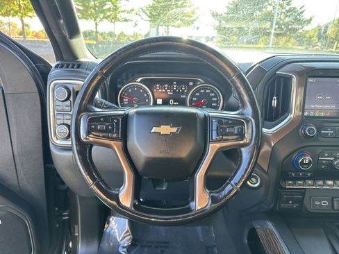 Used 2019 Chevrolet Silverado 1500 High Country w/ Technology Package image 14