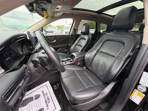 Used 2025 Lincoln Corsair Grand Touring w/ Equipment Group 301A AWD/4WD image 28