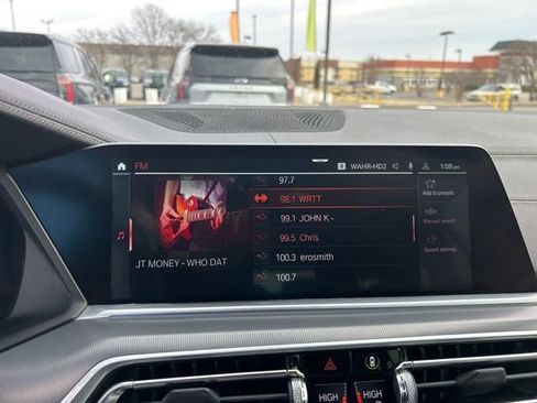 Used 2023 BMW X5 sDrive40i w/ Parking Assistance Package image 25