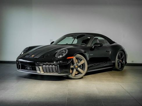 Used 2026 Porsche 911 Carrera GTS RWD image 1