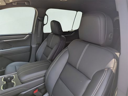 New 2026 GMC Acadia Elevation w/ Black Edition image 22