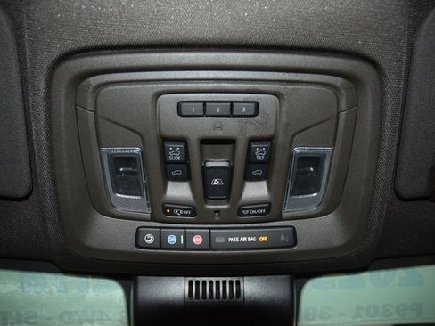 Used 2023 GMC Sierra 1500 SLT w/ SLT Premium Package image 52