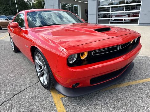 Used 2020 Dodge Challenger R/T w/ Cold Weather Group RWD image 75