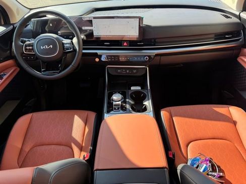 New 2026 Kia Carnival SX w/ SX Dark Edition Package image 42