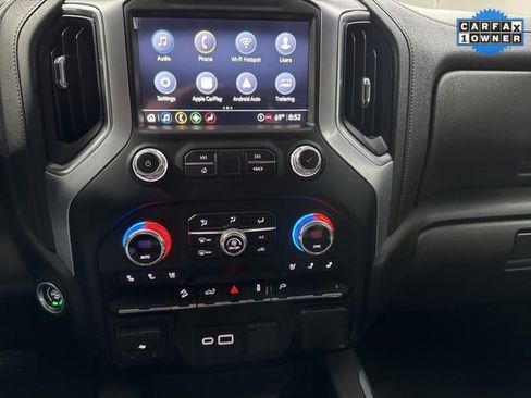 Used 2022 GMC Sierra 2500 SLT w/ SLT Convenience Package image 16